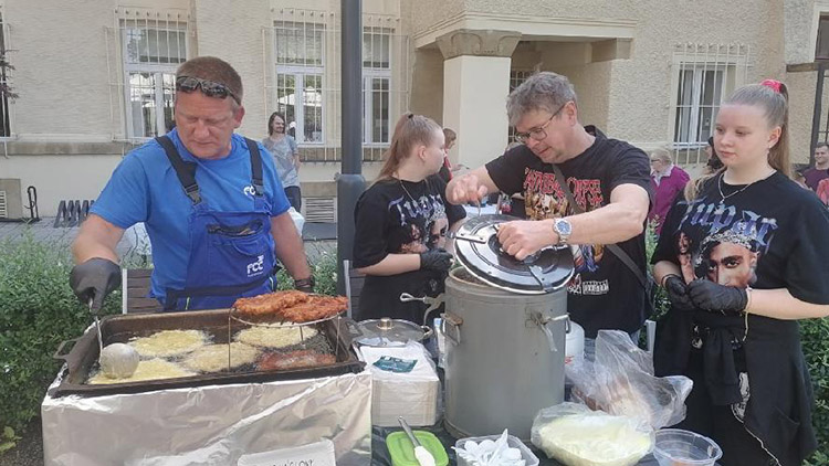 RESTAURANT DAY PŘILÁKAL LABUŽNÍKY VŠECH GENERACÍ