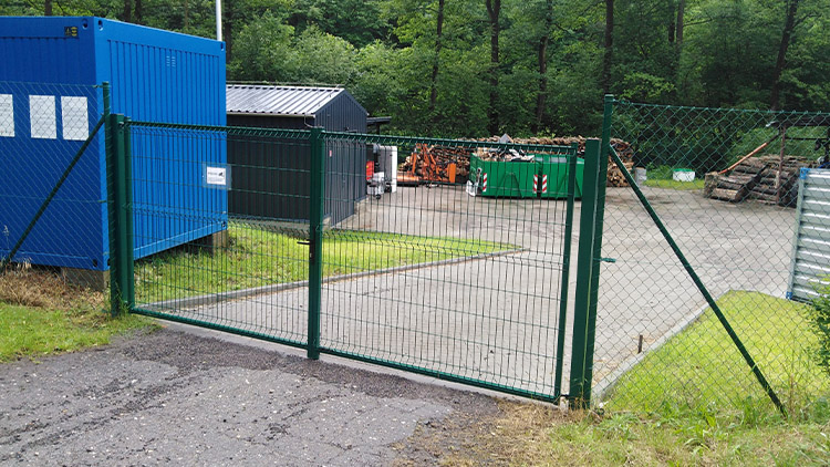 Ve Stražisku už funguje ReUse centrum