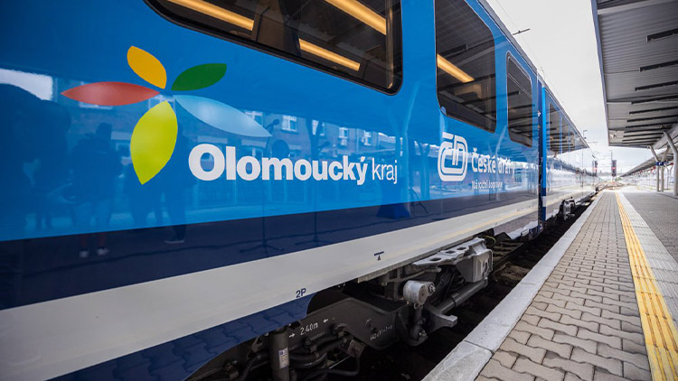 Po kolejích jezdí nové šelmy