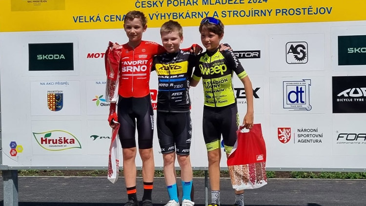 Jedenáct cyklistických medailí TUFO PARDUS PV z domácí Velké ceny DT