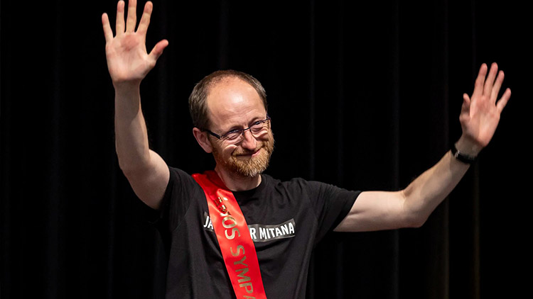 Libor Mitana  : „Pokud má vyučování děcka bavit, musí bavit hlavně učitele“