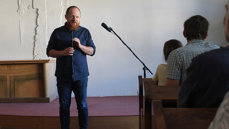 Pětinásobný otec Petr Húšť pomáhá na Ukrajině i v oblasti frontové linie