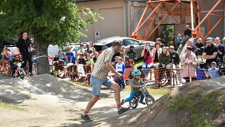 AKTUALIZOVÁNO: Déšť Velkou cenu BM4X Prostějov tentokrát nezastavil