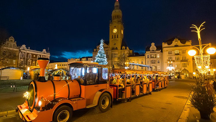 Vláček bude po prostějovském náměstí  jezdit každou adventní neděli 