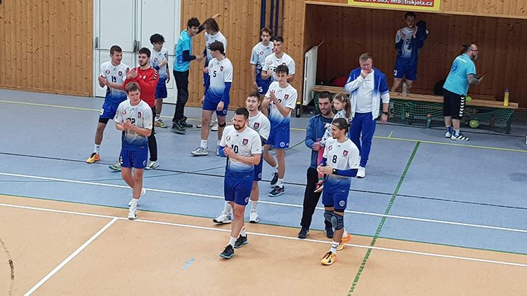 KOSTELEC AŽ V ZÁVĚRU PŘEMOHL POSÍLENÉ BÉČKO MALOMĚŘIC