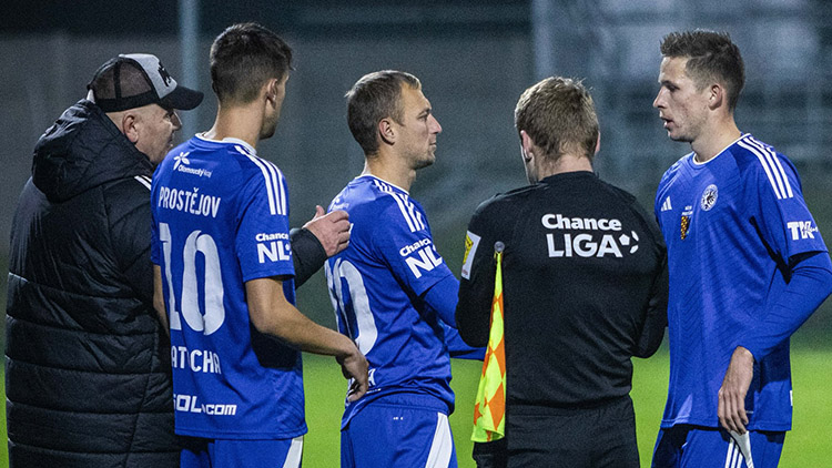 Zpět do práce. Fotbalisty čeká tréninkový blok v závěru roku