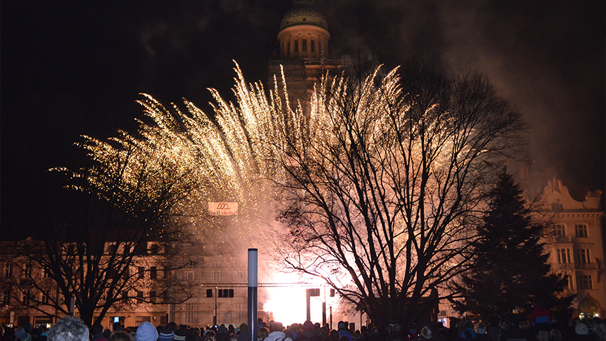 Silvestrovský ohňostroj plný omezení. O co jde?