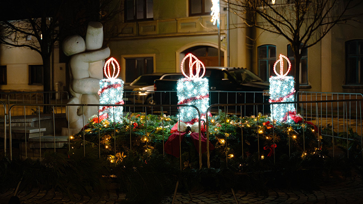 Advent rozzářil Němčice