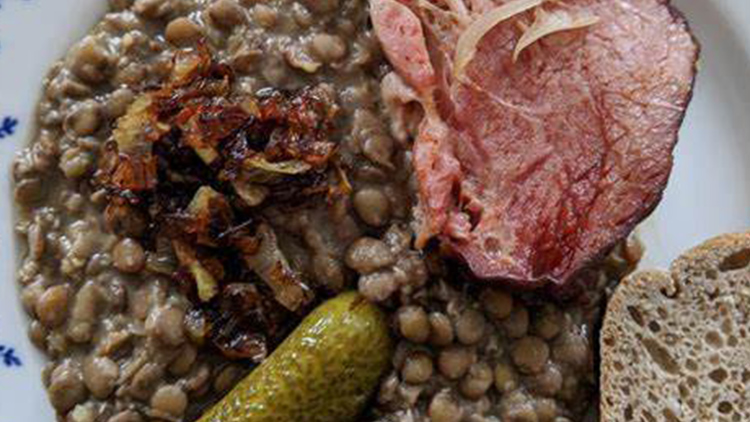 Novoroční jídla  přinesou peníze, hojnost a štěstí