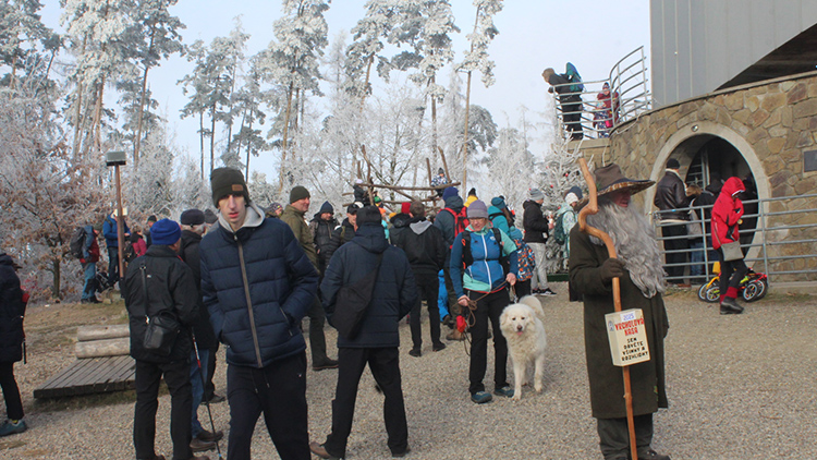 AKTUALIZOVÁNO: Na Nový rok se na Kosíři rozdalo 3 465 „zlatých“ medailí