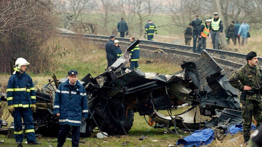 Stíny minulosti 24: Vojenské specialisty smetl vlak. Už je to dvacet let!