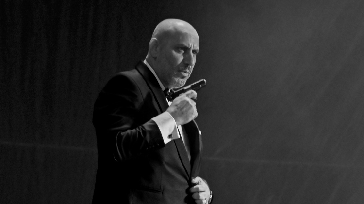 AKTUALIZOVÁNO: XXXIV. tradičnímu městskému plesu vévodil James Bond