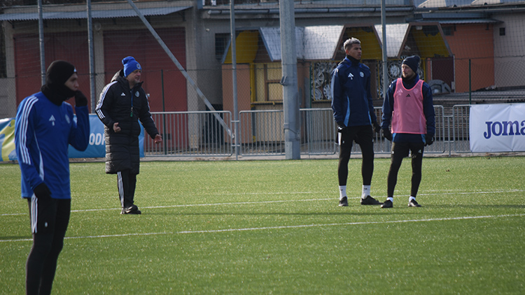 Tréninkový dril a dvě prohry