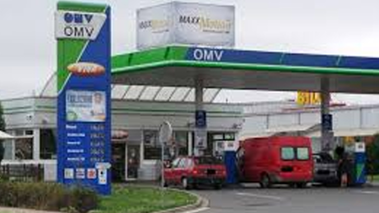 Recidivista loupil u benzinky v Plumlovské