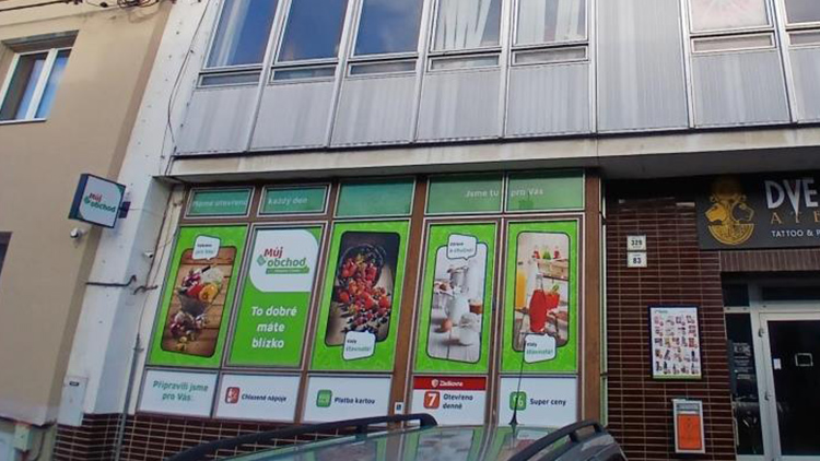 Vrahovický obchod čistotou nevoněl