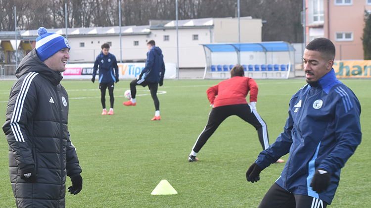 „Přípravu nikdo nemusí, je ale nutné dobít baterky,“ uvažuje o zimním drilu Robert Bartolomeu