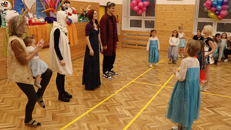 Karneval s Elsou a Annou! 