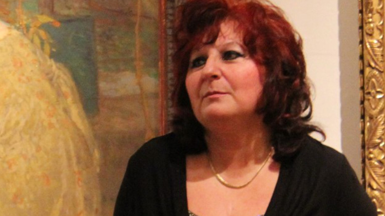 ZEMŘELA Kamila Husaříková