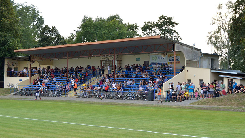 Nově vybaví fotbalové šatny