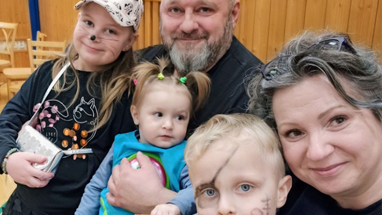 V Němčicích děti rozplétaly  POPLETENÉ POHÁDKY