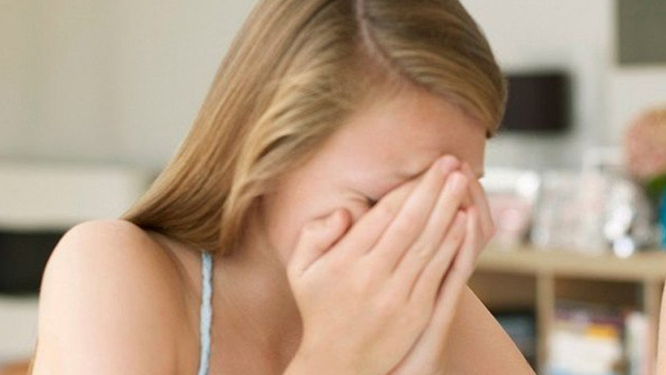 AKTUALIZOVÁNO: Patnáctiletá si vzala život! Byla obětí šikany?