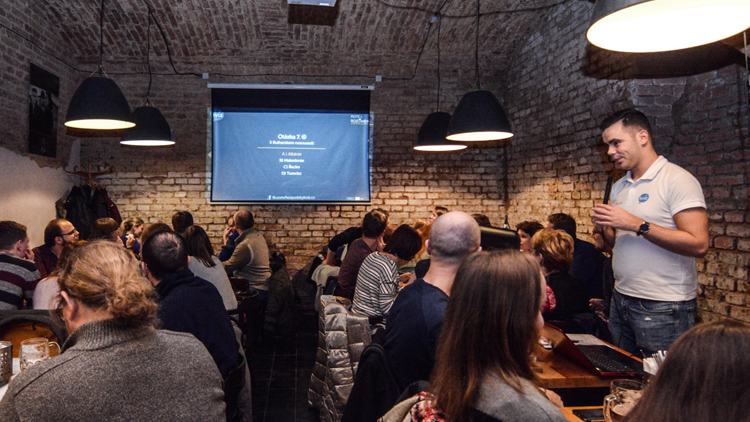 Cvičení mozku v hospodě