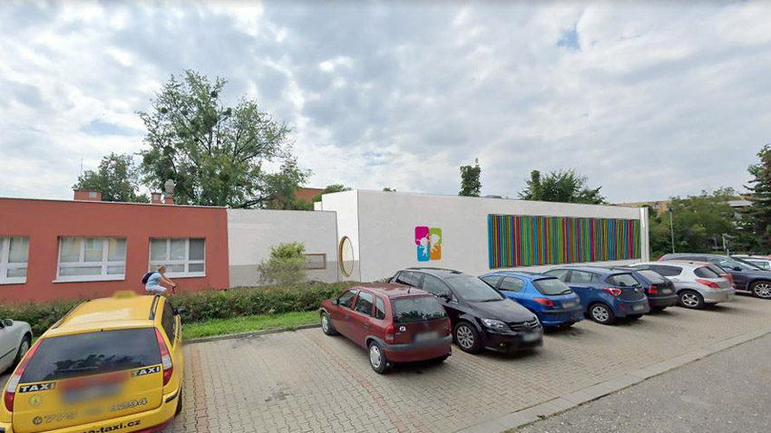 Další miliony do jeslí