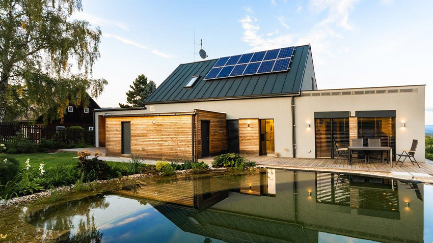 Realitní trh v roce 2025: lidé více bydlí v nájmech i v luxusu