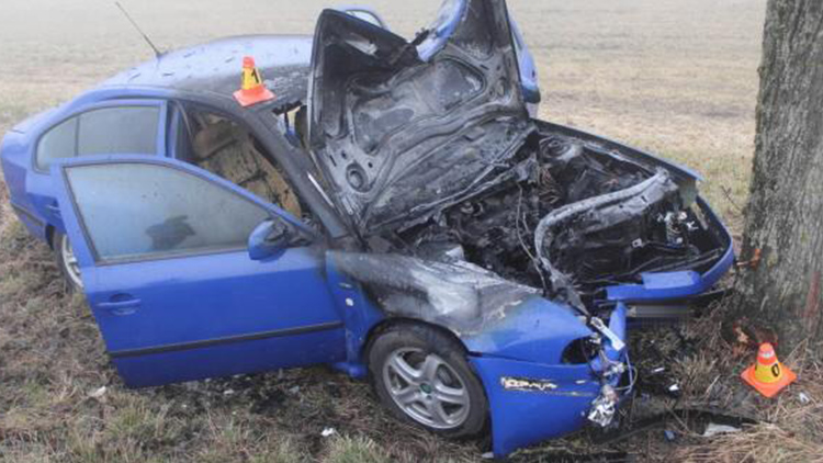 Foto Krystýna Bohatová Nevěnovala se řízení a skončila ve stromě