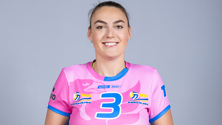Foto Marek Sonnevend Veronika Trnková po úterku: „Chyby ke sportu patří,  i tak jsme vyhrály 3:1. Venku to teď bude ještě těžší