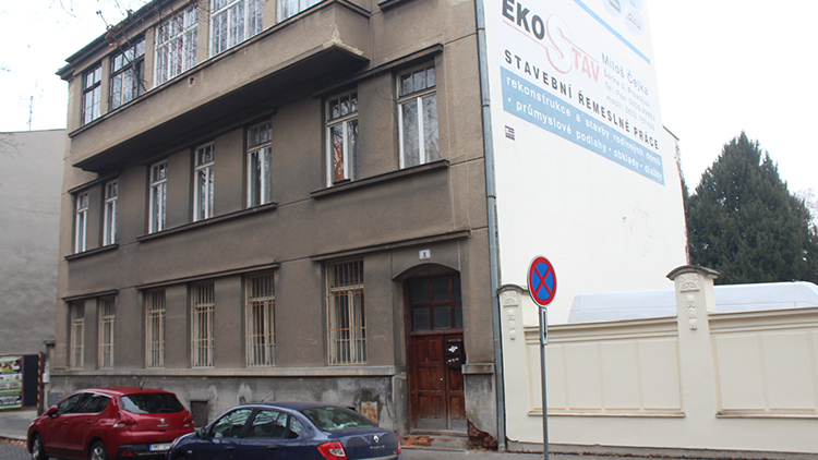 Staří policajti se obrací v hrobě!