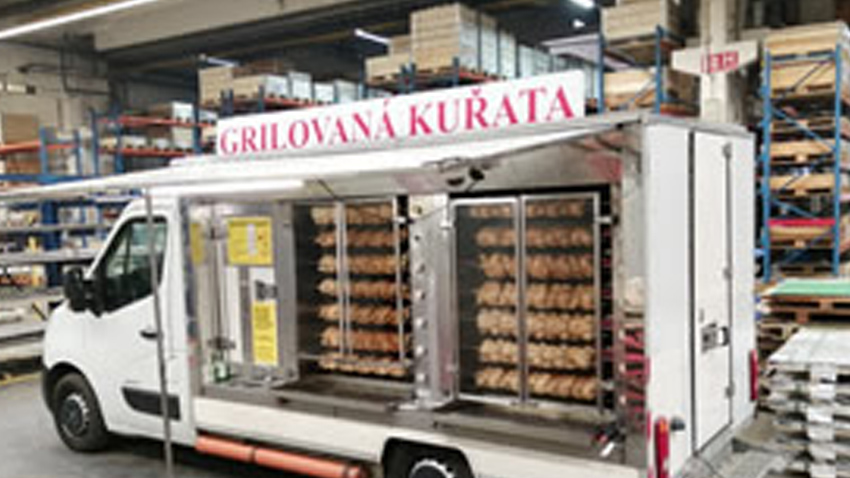 PIPI GRIL SE VRÁTIL!