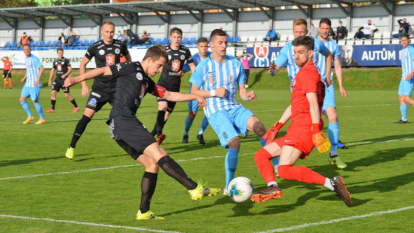 Nová brankářská dvojice i posílení každé řady