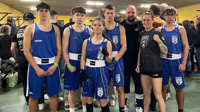 Výprava OHBC Prostějov na Národní lize boxu v Blansku byla hodně početná. Foto: archiv Martina Klíče Our Hope Boxing Club vyrazil do Štětína a Blanska