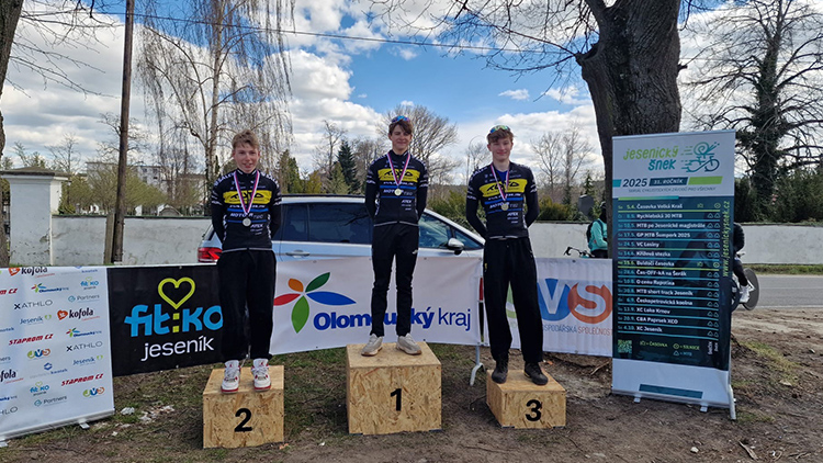 Foto Marek Sonnevend Cyklistická mládež měla krajské mistrovství  v časovce a úvodní Český pohár na silnici