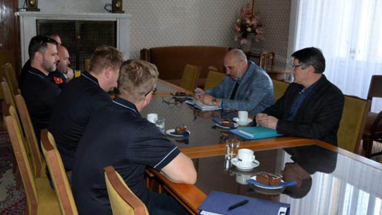 Primátor se sešel s dobrovolnými hasiči