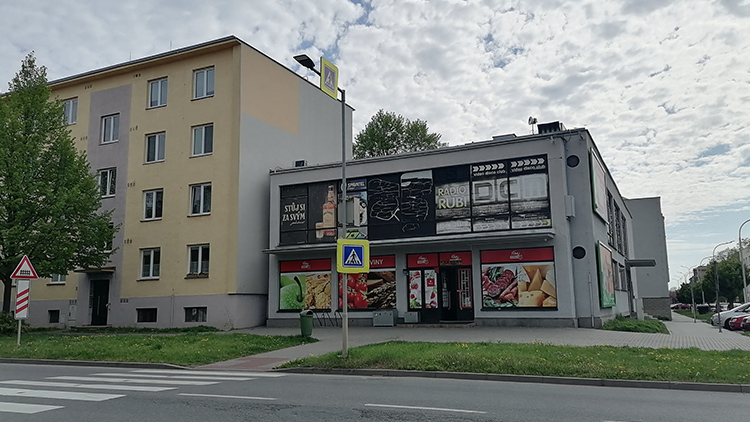 Lidé si stěžují na ruch u bývalé Moravy