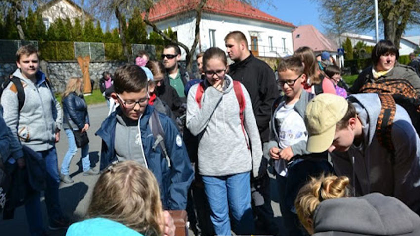 V Jednově začala sezóna poutí