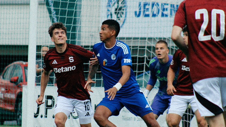 Foto Jna Frehar Eskáčko čeká už šest zápasů na vítězství