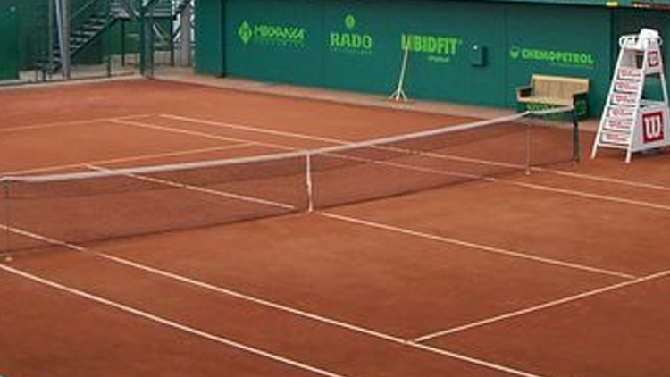 Rekonstrukce tenisového areálu