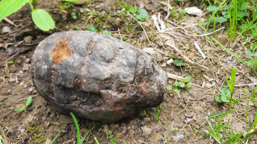 Pyrotechnici granát odpálili!