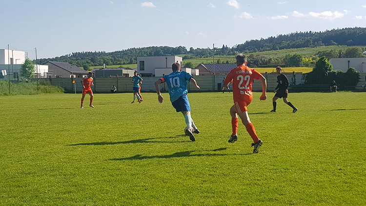 MOSTKOVIČTÍ ZNIČILI VÍCOV, NAČEPOVALI MU JEDENÁCTKU!