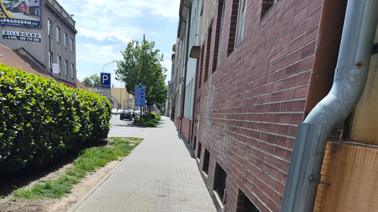 AKTUALIZOVÁNO: Binec a zápach z Olomoucké zmizely! Zásluhou Večerníku došlo k nápravě