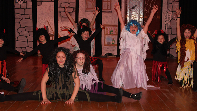 Ptenské dětské divadlo chystá premiéru!