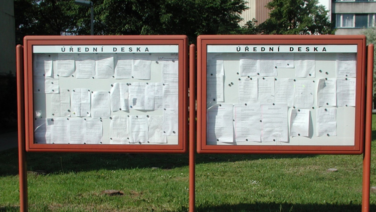 Foto zdroj internet Číst úřední desky se vyplácí