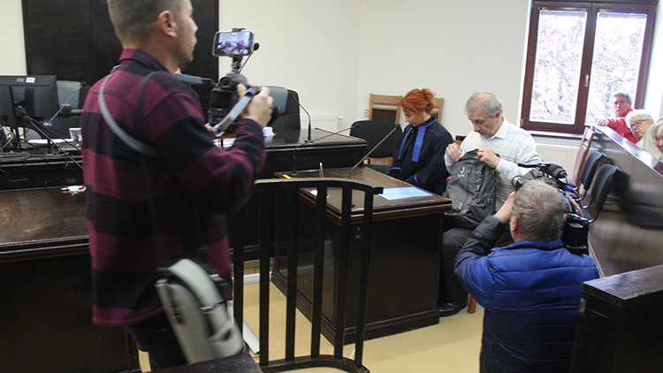 Zastupitel Matyášek odsouzen!