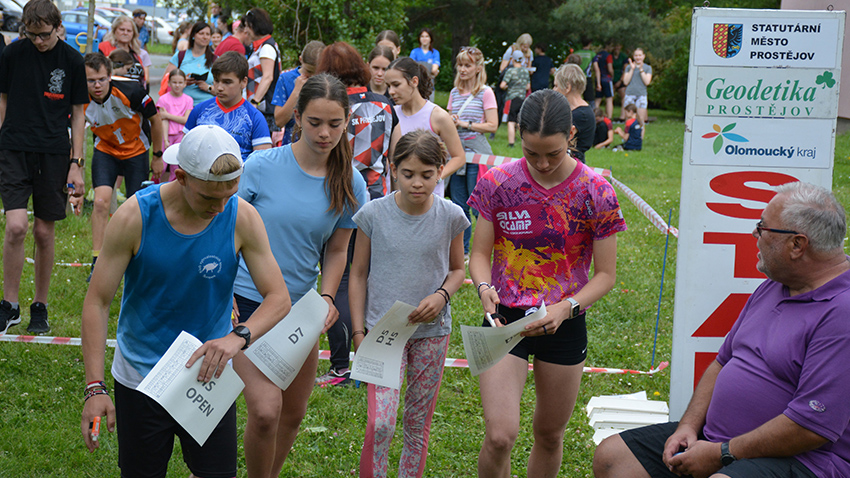 Foto: Jan Honkyš Prostějov hostil Krajské finále přeboru škol v orientačním běhu