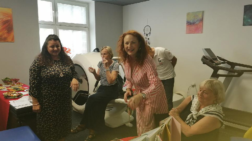 Nový přístroj přijela do Slender plus představit Markéta Hrubešová