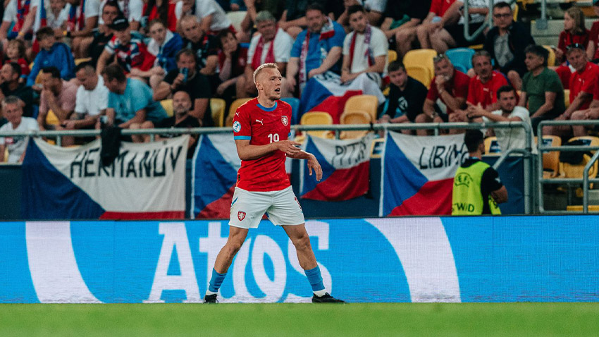 Foto: www.fotbal.cz Karel Spáčil už válí na malém Euru
