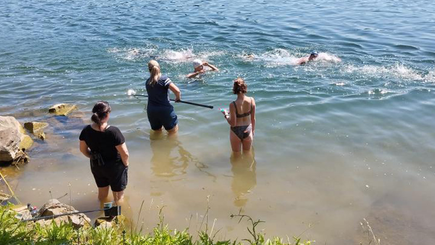 Tovačovský maraton přilákal rekordní počet plavců